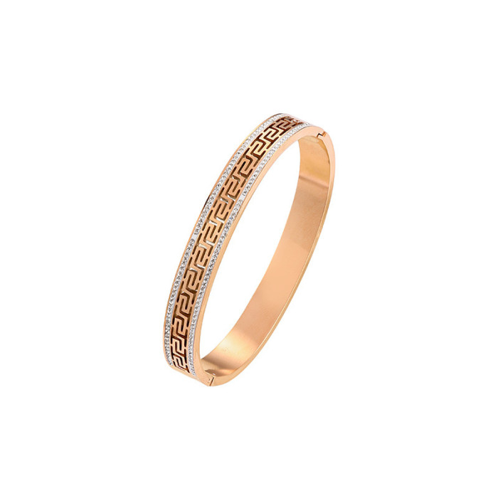 Great Wall Pattern Titanium Steel Bracelet for Women, Vintage Palace Style, Ins Niche Design, Light Luxury High-end Design Sense, New Hand Jewelry