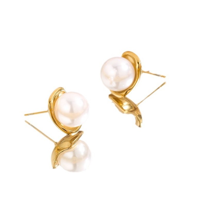 Vintage Earrings for Women Elegant High-end Light Luxury Niche Design Antique Stud Earrings Stainless Steel Pearl Ear...