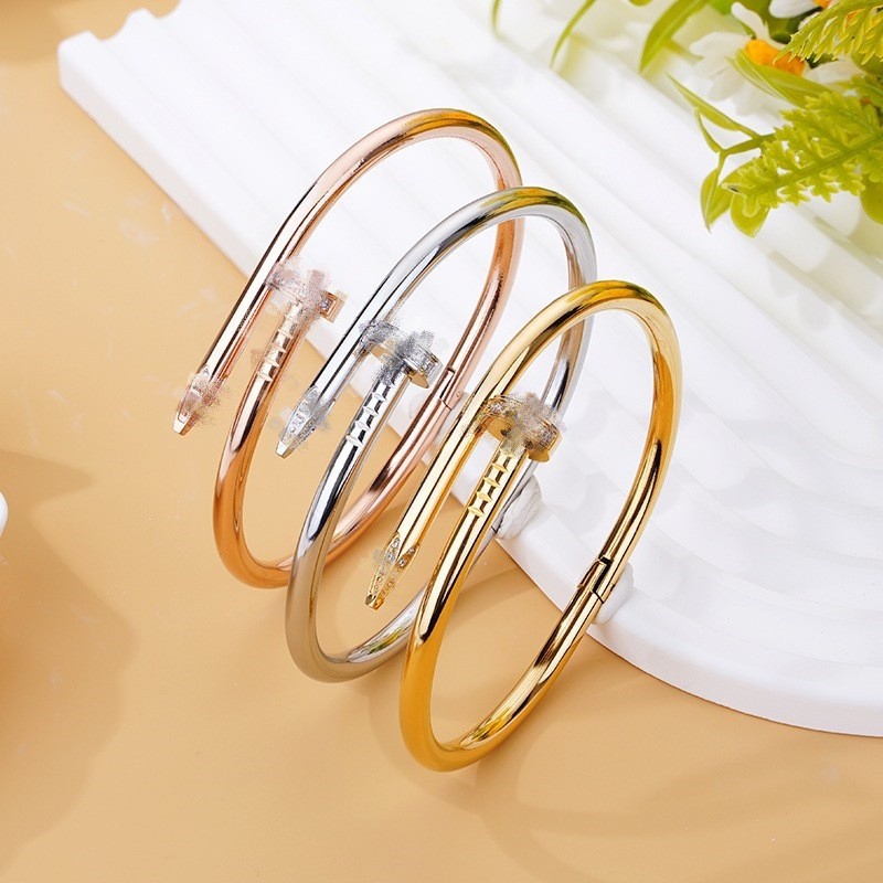 Cross-Border Trade Classic Diamond-Studded Titanium Steel Bracelet for Women, Adjustable Open Bracelet, Amazon Accessories, Carriage Stud Bracelet