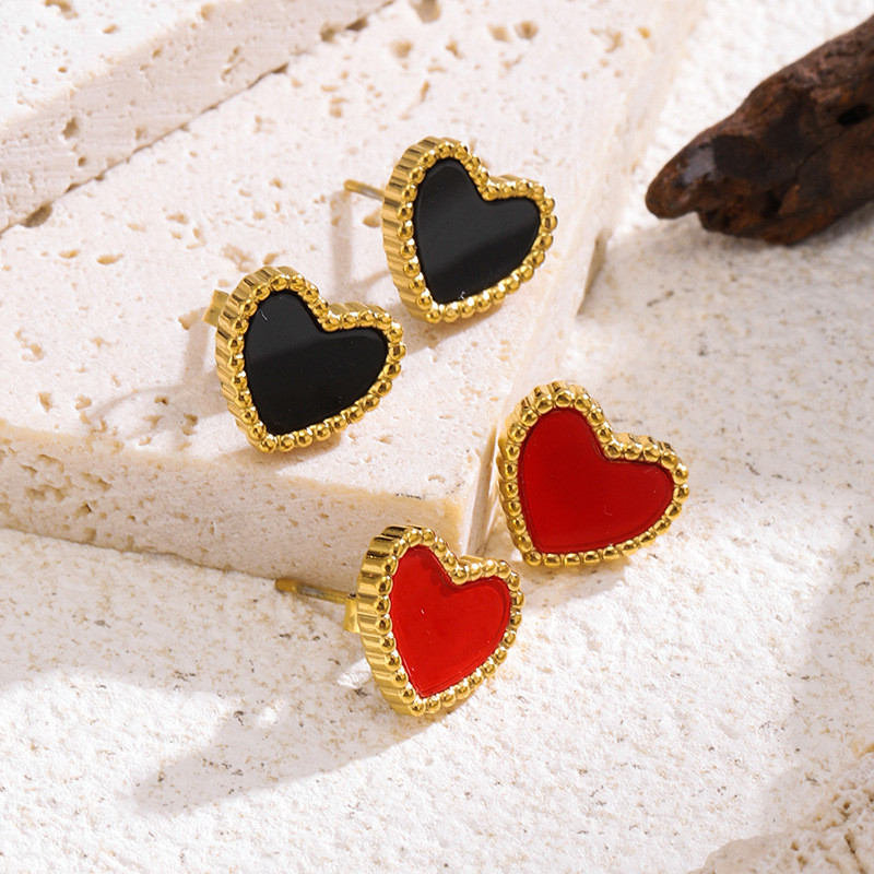 Non-Fading Korean Style Exquisite Fashion Red Heart Titanium Steel Earrings for Women Elegant Simple Heart-Shaped Ear Clips