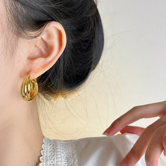 Fashion Titanium Steel Retro Multi-Layer Hollow Stud Earrings Ins High Sense High-Key Dignified Geometric Earrings Fe...