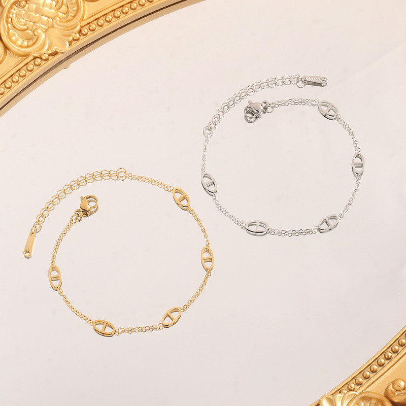 Korean Style INS Niche Design High-end Pig Nose Titanium Steel Bracelet for Women New Fashion Versatile Hand Jewelry Trend