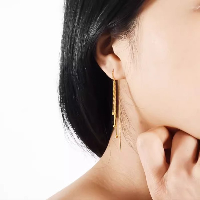 Korean and Japanese New Style Gold Bean Tassel Earrings for Women Titanium Steel 18K Gold Small Bean Versatile Tassel...