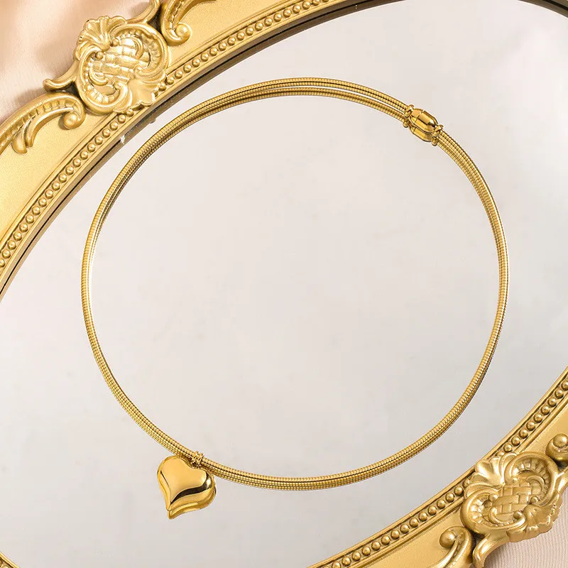 Cross-Border Two-Tone Daisy Inlaid Diamond Necklace main image