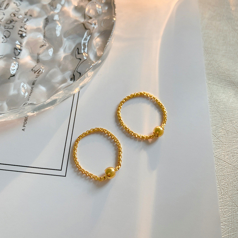 Japanese and Korean Minimalist Chain Ring for Women, Ins Style, Cool and Simple Small Gold Bean Index Finger Ring, Unique Niche Plain Band Ring, Tail Ring