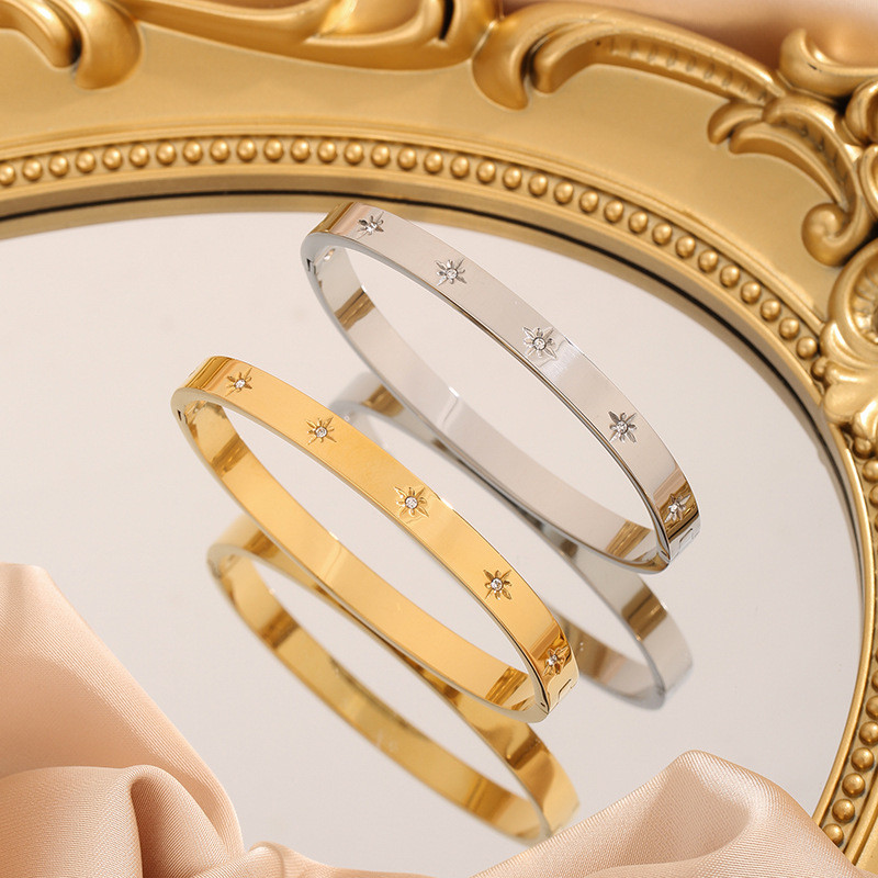 Cross-Border Hot-Selling Titanium Steel Clasp Bracelet for Women, Non-Fading, Elegant, Versatile, Personalized Zircon Inlaid Hexagram Bracelet Jewelry