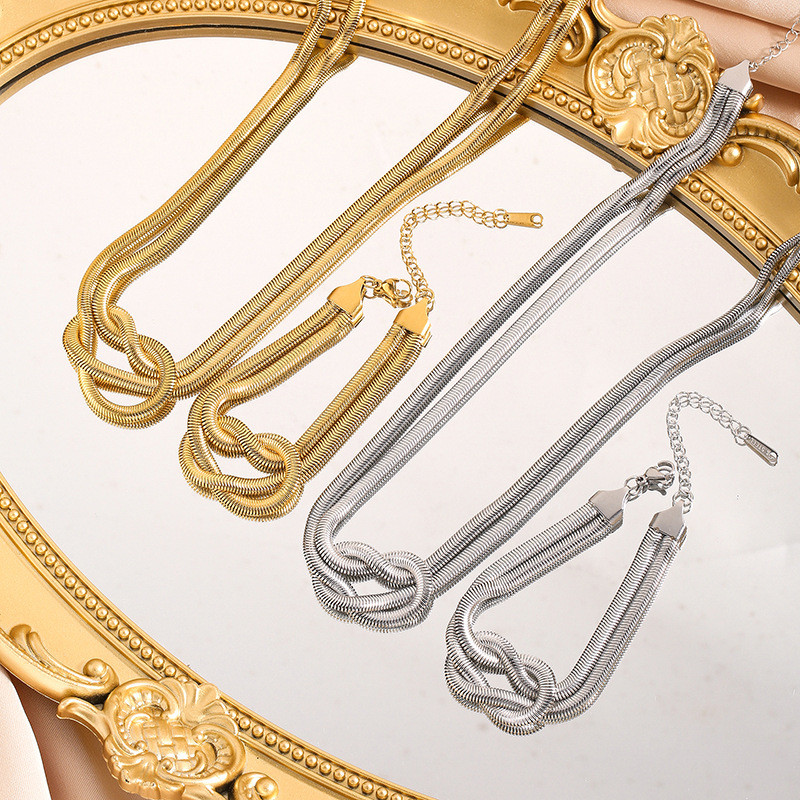 European and American Style Punk Hip-Hop Jewelry Personality Knot Design Double Layer Snake Bone Chain Titanium Steel Jewelry Set for Women