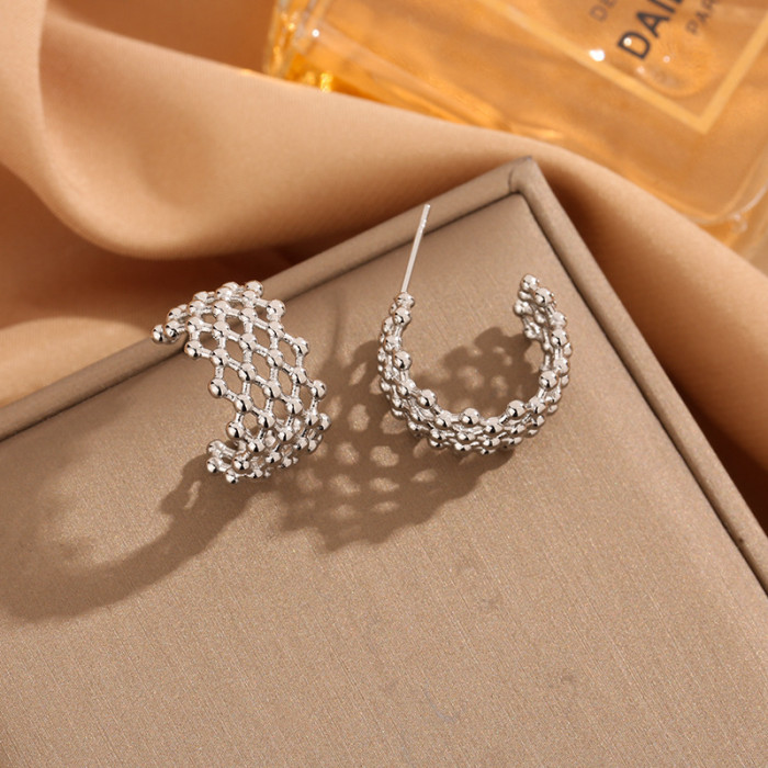 New Style Spliced Grid-Shaped C-Shaped Earrings Niche Design Sense Hollow Versatile INS Fashion Fresh Earrings