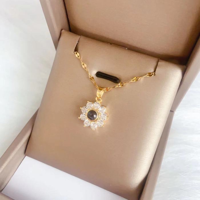 Cross-Border Amazon One Hundred Languages I Love You Projection Necklace for Women Design Sense Collarbone Chain Jewelry Wholesale