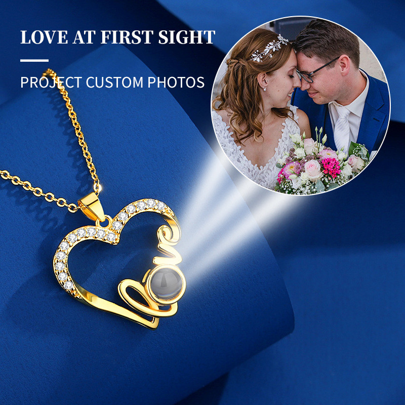 Cross-Border Hot-Selling Heart-Shaped LOVE Projection Pendant 100 Languages I Love You Projection Letter Necklace for Women Customizable