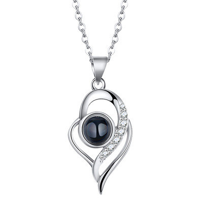 European and American New Style 100 Languages I Love You Heart Projection Necklace Fashion Simple Nano Micro Carving Projection Pendant