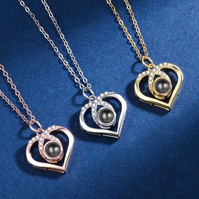 Amazon Hot-Selling Heart-Shaped Nano Projection Necklace for Women Colorful Photo Custom Pendant Dropshipping