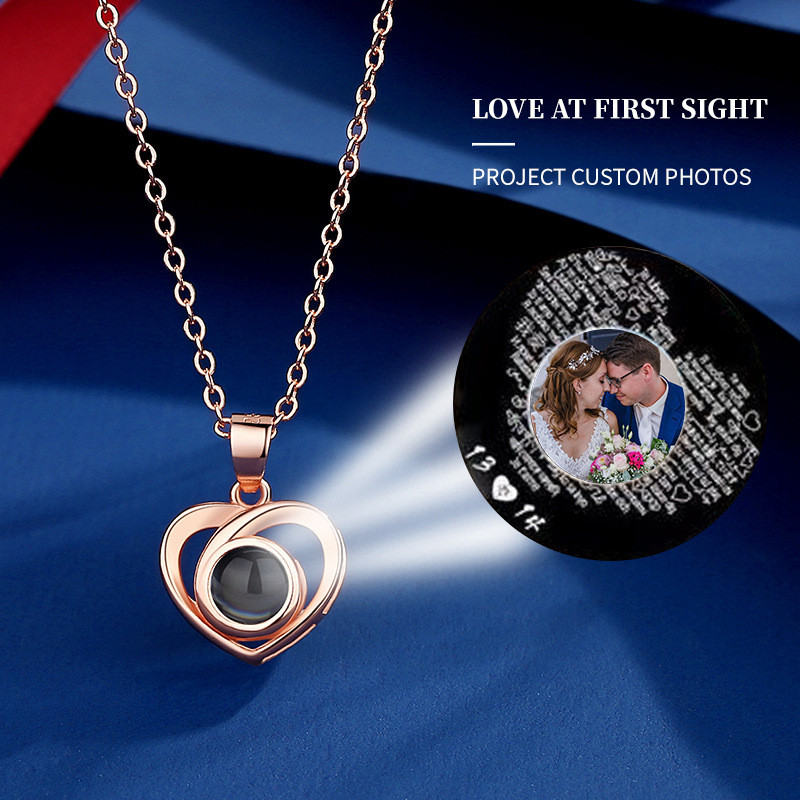 Heart-Shaped Projection Colorful Necklace for Women 100 Languages I Love You Pendant Collarbone Chain Custom Wholesale