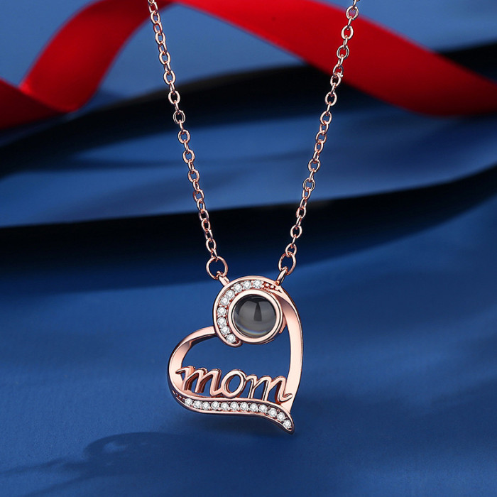 European and American Style Diamond-Encrusted MOM Letter Heart Necklace Fashion 100 Languages Projection Clavicle Chain Jewelry Customizable