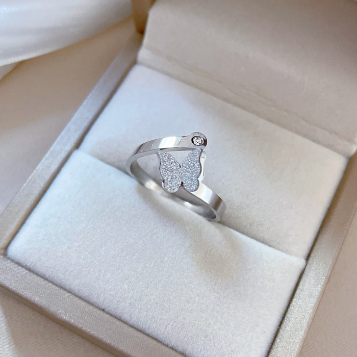 【Non-Fading】Minimalist Butterfly Titanium Steel Cool Style Disco Ring for Men and Women Ins Trend Personality Simple...