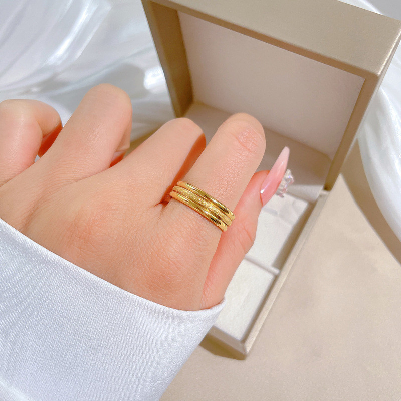 【Full Titanium Steel】Plain Band Three-in-One Minimalist Style Geometric Titanium Steel Disco Ring for Men and Women Ins Personality Index Finger