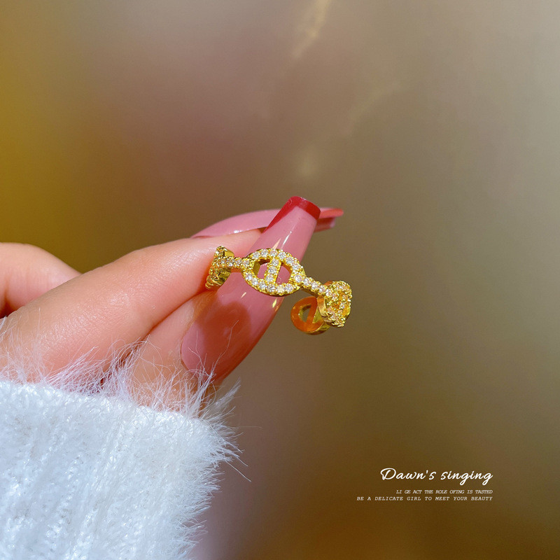 [Real Gold] Inlaid Diamond Pig Nose Open Ring for Women, Korean and Japanese Niche Simple Design Index Finger Ring, Internet Celebrity Ring