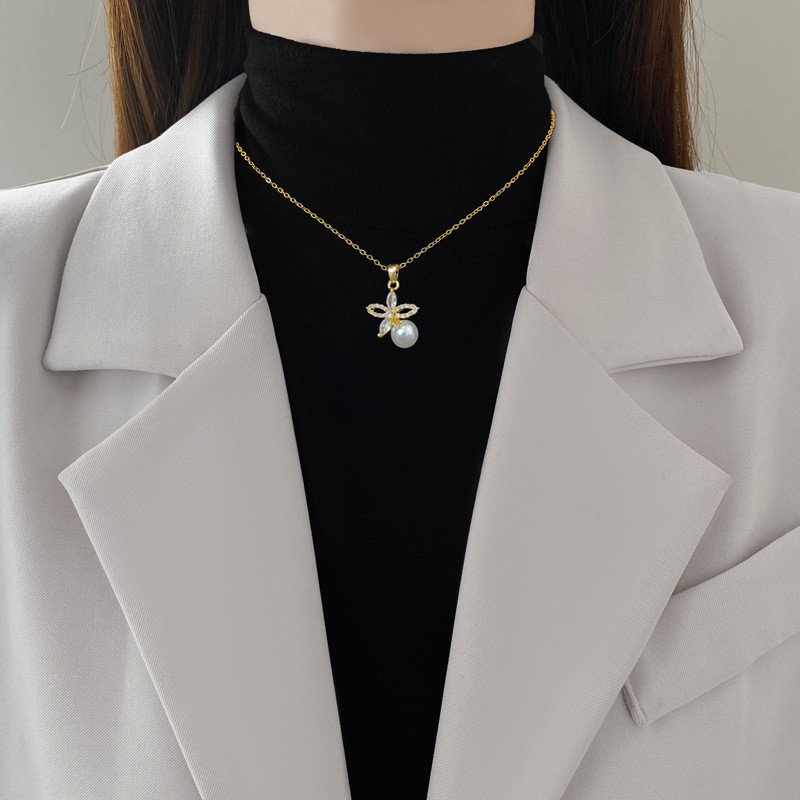 [Titanium Steel] Necklace and Earring Set Light Luxury Full Diamond Flower Pearl Personality Elegant Party Earrings Necklace Set