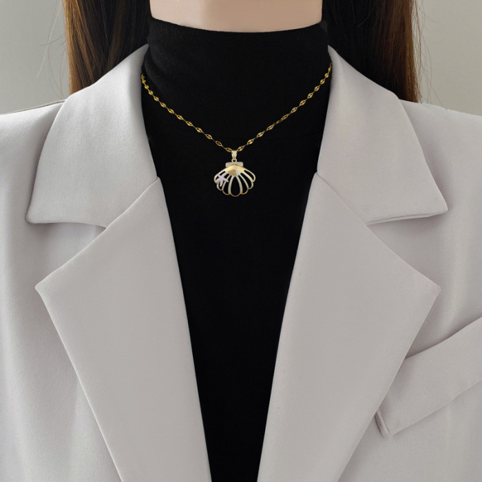 [Titanium Steel] Hollow Shell Oil Drop Set Light Luxury Elegant Gorgeous Full Diamond Necklace for Women Versatile Collarbone Titanium Steel Chain