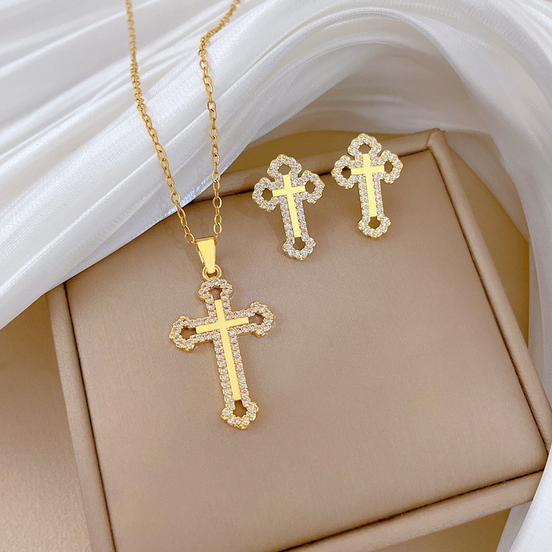 [Titanium Steel] Hollow Cross Set Light Luxury Elegant Full Diamond Necklace for Women Versatile Collarbone Titanium Steel Chain