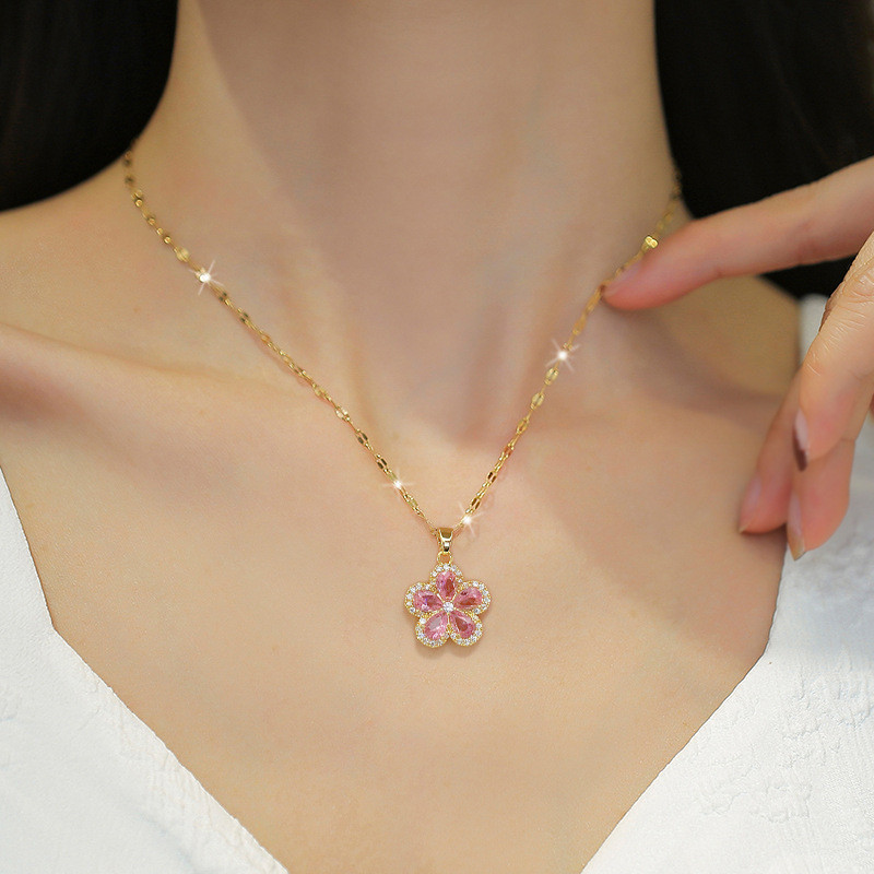 【Titanium Steel】Five-Leaf Flower Necklace and Earring Set, Light Luxury Micro-Inlaid, Unique and Elegant Party Earrings and Necklace Combination
