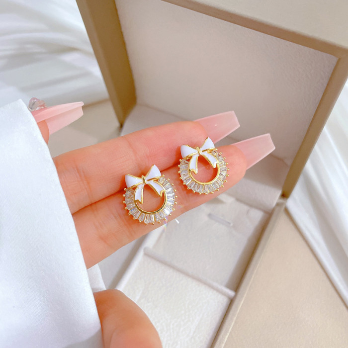[Real Gold] Inlaid Diamond Geometric Earrings for Women, Elegant Long Tassel Pendant Earrings, Ladylike Style, Unique Ear Jewelry Wholesale