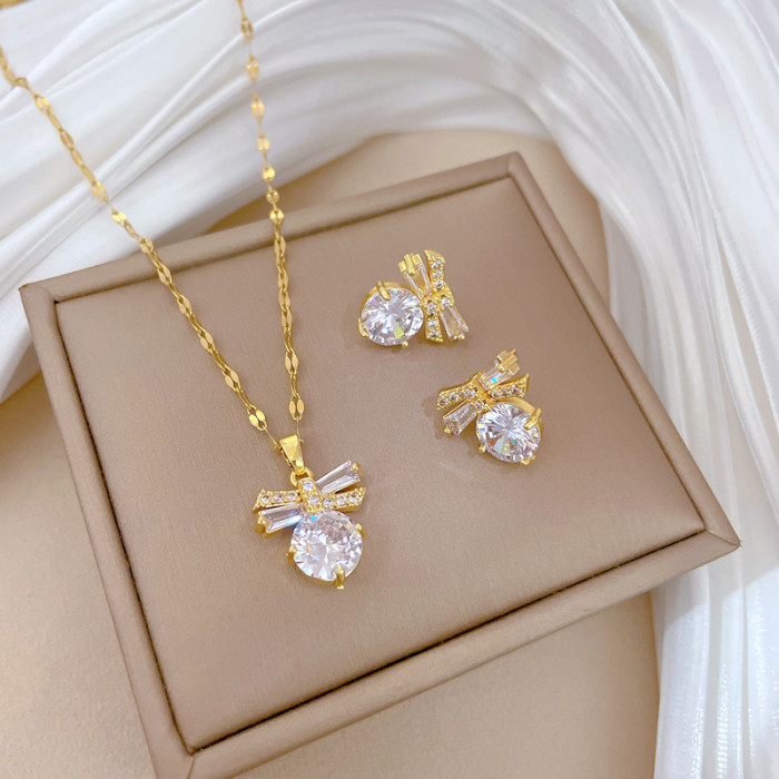 [Titanium Steel] Butterfly Micro Inlaid Necklace Earrings Set Light Luxury Micro Inlaid Personality Temperament Banqu...