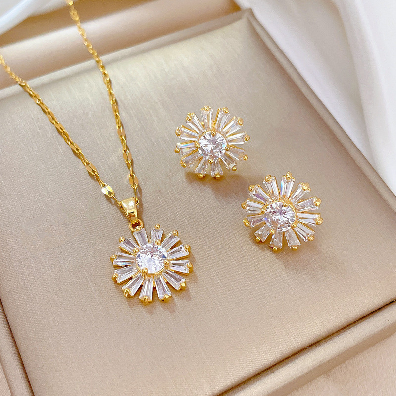 【Titanium Steel】Sunflower Necklace and Earrings Set Light Luxury Micro-Inlaid Personality Elegant Party Earrings Necklace Combination