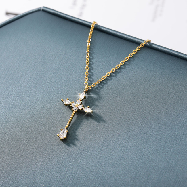 Cross-border Jewelry Copper Inlaid Zircon Cross Necklace Fashion Gift for Men and Women Religious Cross Pendant In Stock