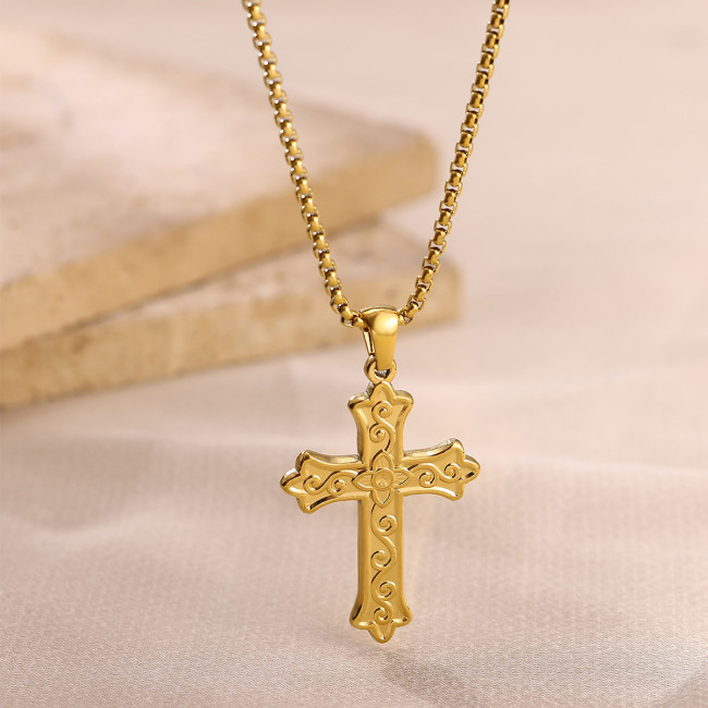 Cross-border New Necklace for Men and Women, Couple's Cross Pendant, Exquisite Stainless Steel Gold-plated Cross Jewelry Manufacturer