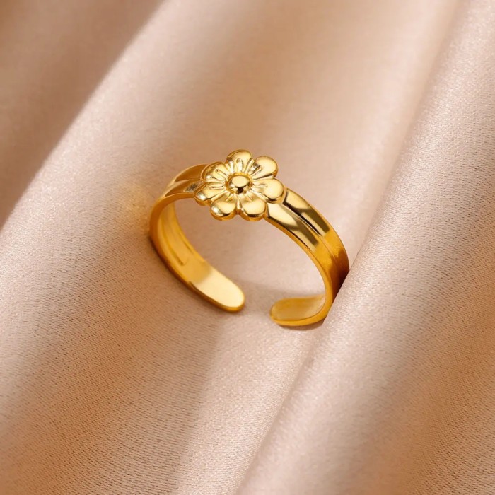 European and American Fashionable Stainless Steel Butterfly Ring for Women, Vintage Trendy Geometric Open Snake-Shaped Titanium Steel Ring