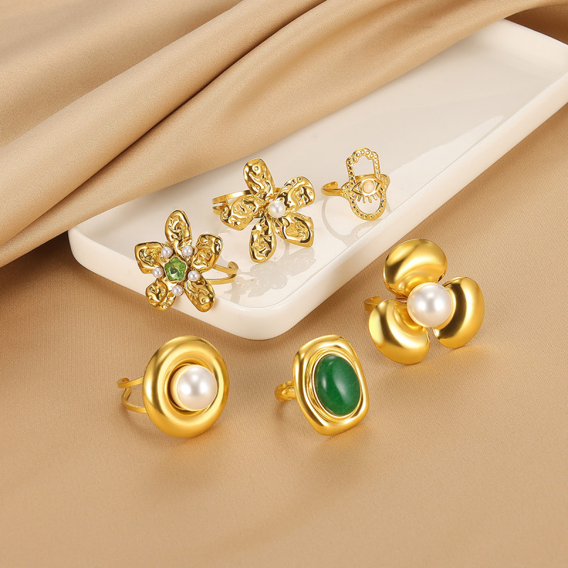 European and American New Style Stainless Steel Natural Stone Ring Flower Niche Heart-shaped Ring Titanium Steel Light Luxury Hand Jewelry Wholesale