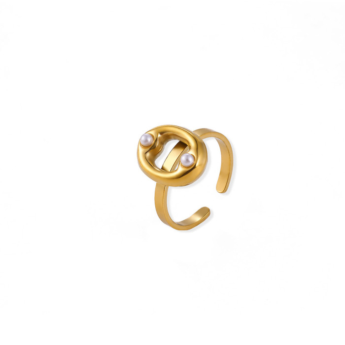 Amazon New Stainless Steel Gold Plated Imitation Pearl 26 English Letter Adjustable Open Ring