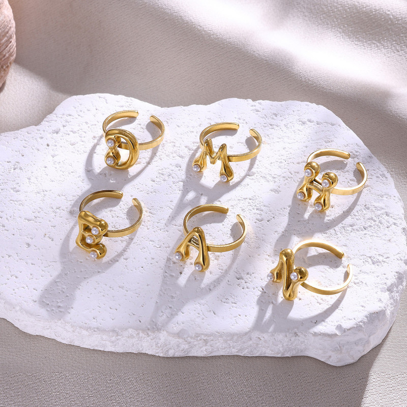 Amazon New Stainless Steel Gold-Plated Imitation Pearl 26 English Letter Adjustable Open Ring