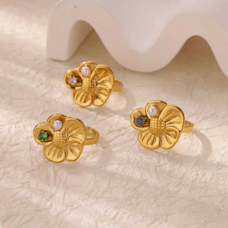 Cross-border Amazon Foreign Trade Gold Flower Pearl Stainless Steel Ring Light Luxury High-end Feel Women's Titanium Steel Ring