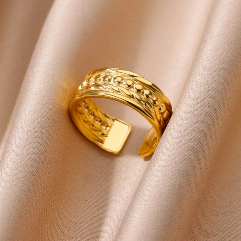 Amazon New Stainless Steel Gold-Plated Wide Women's Ring Hollow Carved Texture Wide Index Finger Ring Wholesale