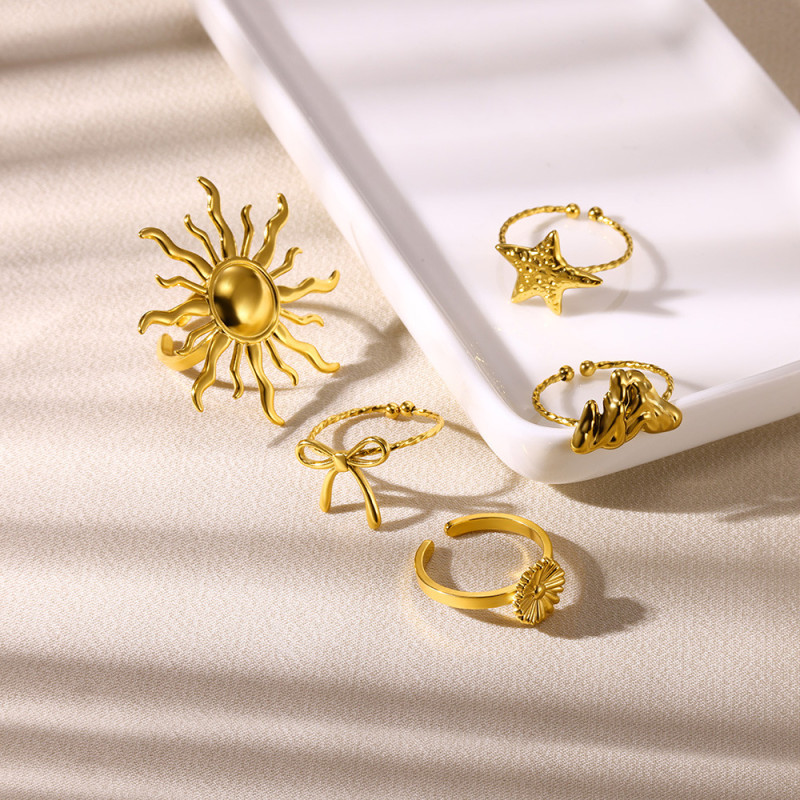 Cross-Border European and American INS Style Niche Sunflower Open Design Ring Stainless Steel Bowknot Star Ring Wholesale