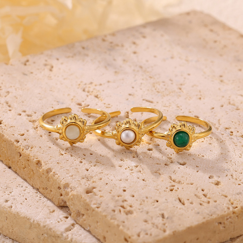 Vintage New Flower Sun Pearl Ring Geometric Elegant High-end Open Titanium Steel Ring Manufacturer Wholesale