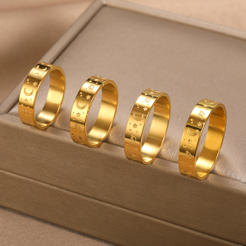 European and American Cross-Border 18K Gold Plated Stainless Steel Rings for Men and Women, Star Moon Planet Simple Non-Fading Rings Wholesale