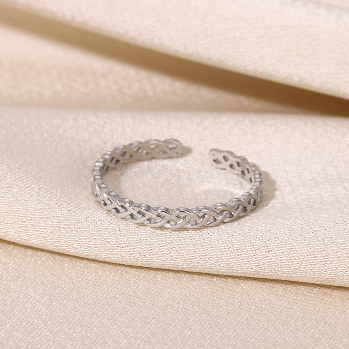 INS Retro Wrinkled Luxury High-End Stainless Steel Adjustable Open Ring Niche Design Minimalist Style Ring
