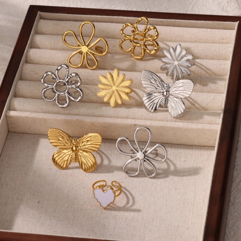 European and American New Style Stainless Steel Exquisite Hollow Flower Series Butterfly Ring Personality Elegant Hand Jewelry Heart-shaped Ring