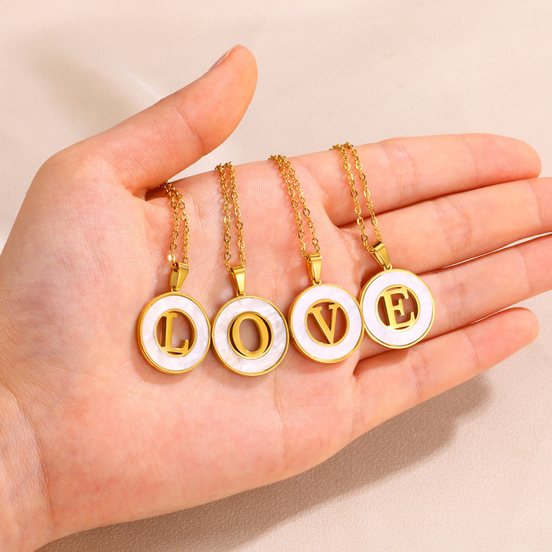Cross-Border 18K Gold Shell Round Stainless Steel Letter Necklace Fashion European and American Titanium Steel Round Ring 26 Letter Pendant for Women