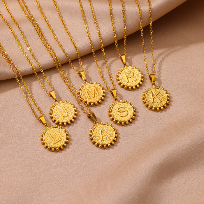 Cross-Border New Gold Round English Letter Necklace for Women A-Z European and American Simple Stainless Steel Collarbone Chain Jewelry for Women