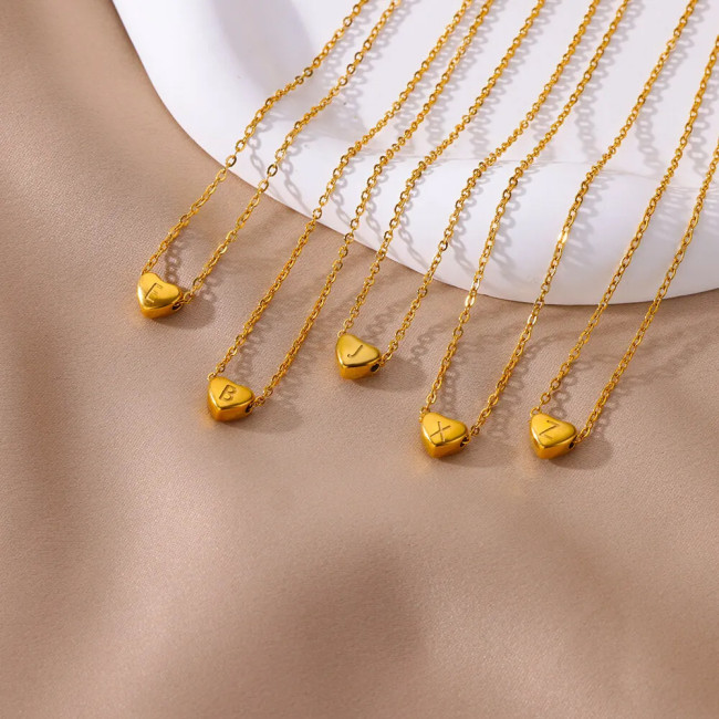 European and American INS Style Stainless Steel Gold-Plated Heart Letter Necklace for Women Titanium Steel Peach Heart Letter Niche Collarbone Chain Wholesale