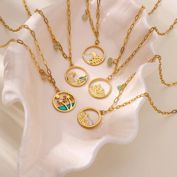 AliExpress New Wave Coconut Tree Round Geometric Pendant Women's Necklace Beach Style Vacation Collarbone Chain Drops...