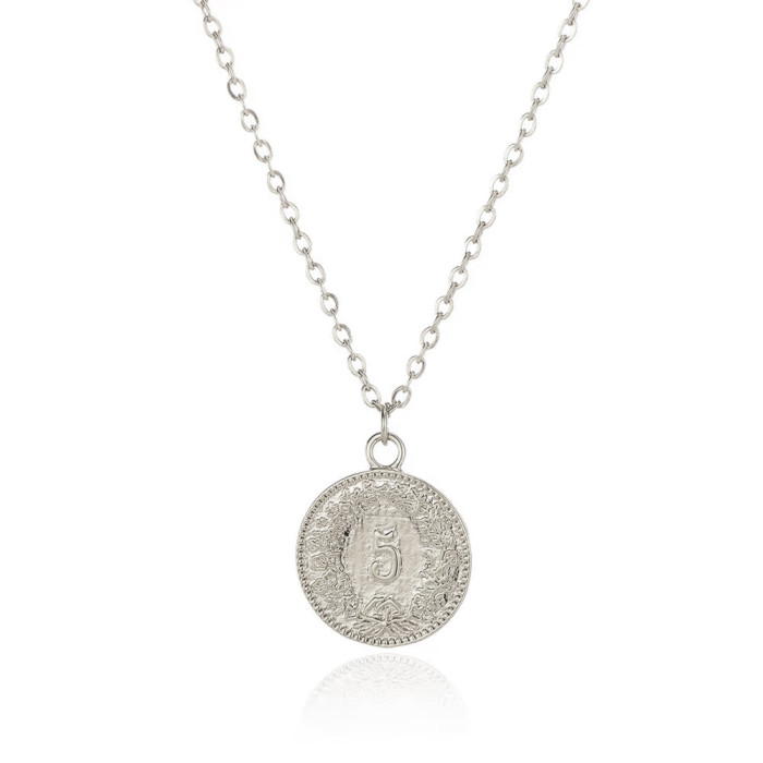 Retro Portrait Three-Dimensional Relief Coin Pendant 18K Gold Stainless Steel Women's Necklace High-End Jewelry
