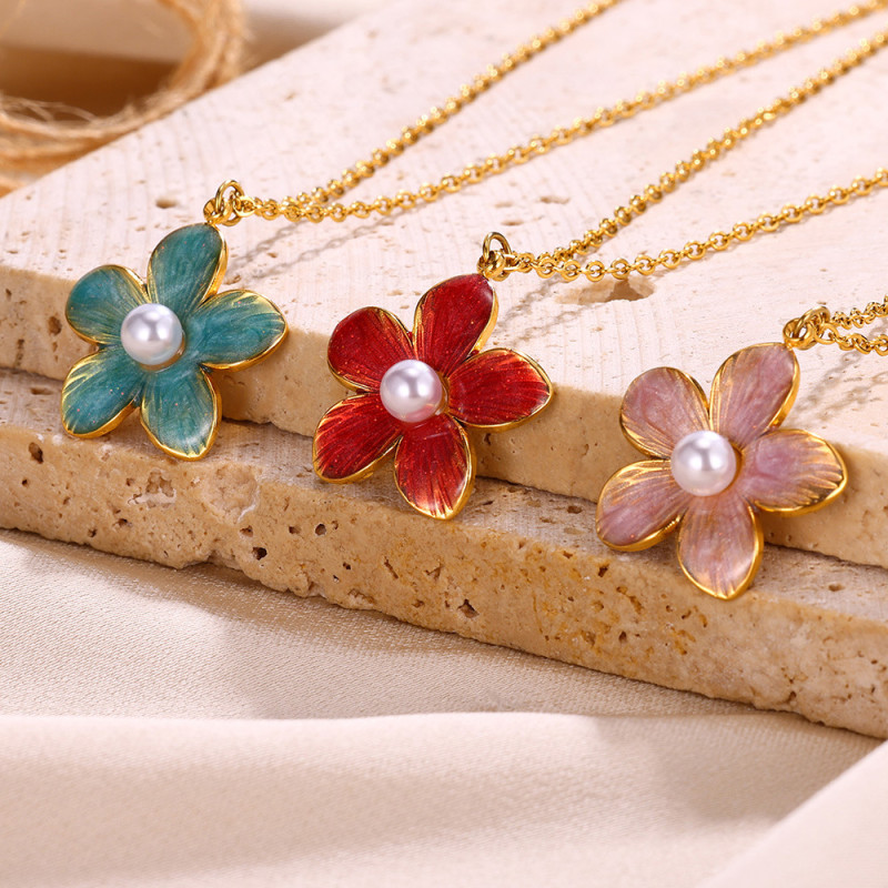 Ins Style New Colorful Oil Drop Flower Pendant Necklace for Women Stainless Steel Necklace Petal Necklace Wholesale