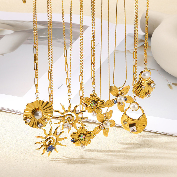 Style Stainless Steel Hammered Spiral Sun Pendant Necklace Light Luxury Titanium Steel Clavicle Chain High-End Feel