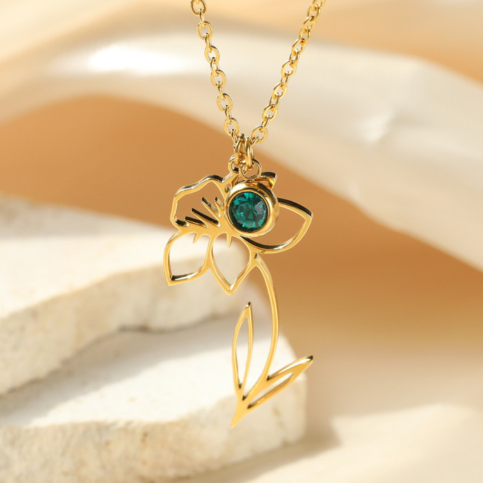 Minimalist New December Flower 18K Gold Plated Stainless Steel Necklace Birthstone Gift Rose Flower Month Pendant