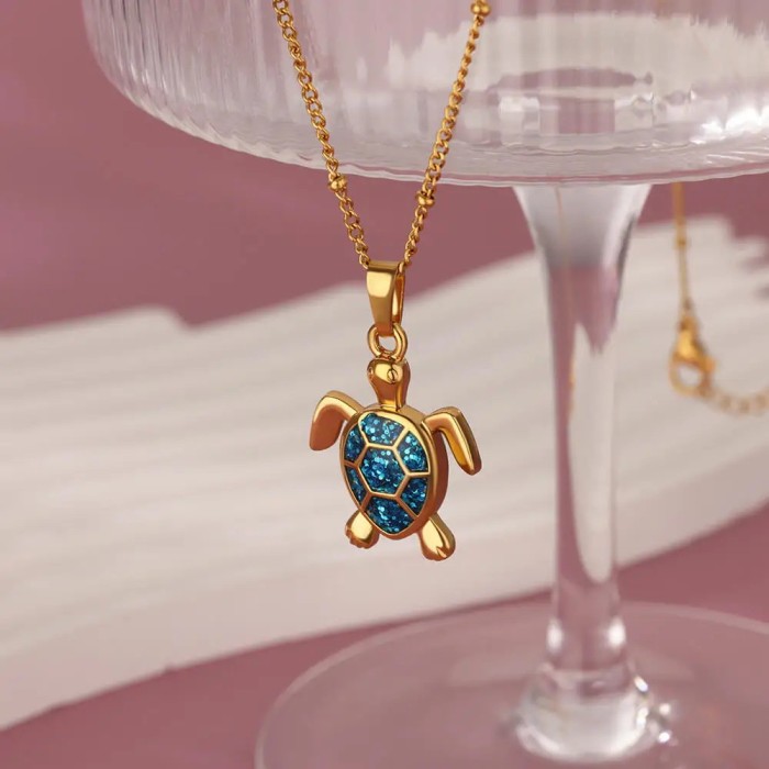Amazon Cross-Border Hot-Selling Stainless Steel Small Turtle Pendant Ocean Heart Turtle Necklace Beach Necklace